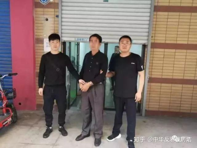 2025年新澳门与香港天天免费精准大全,全面释义、解释与落实与警惕虚假宣传